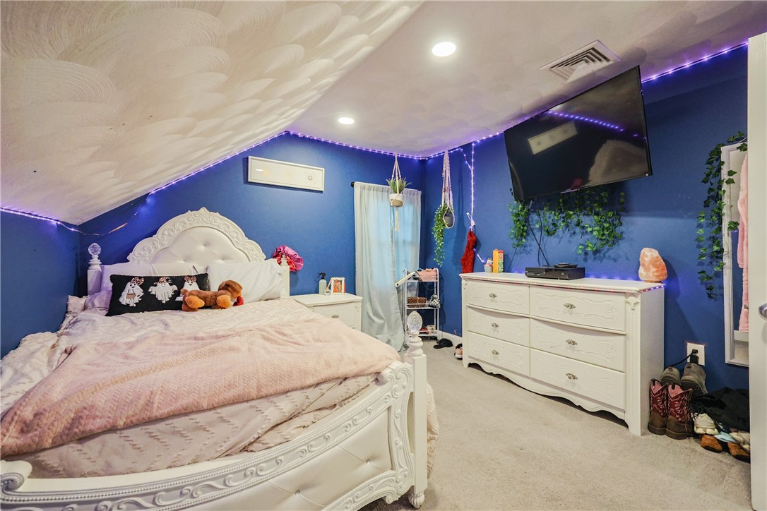 40 Hope Furnace Road Scituate, RI 02831 - Photo 19 of 31