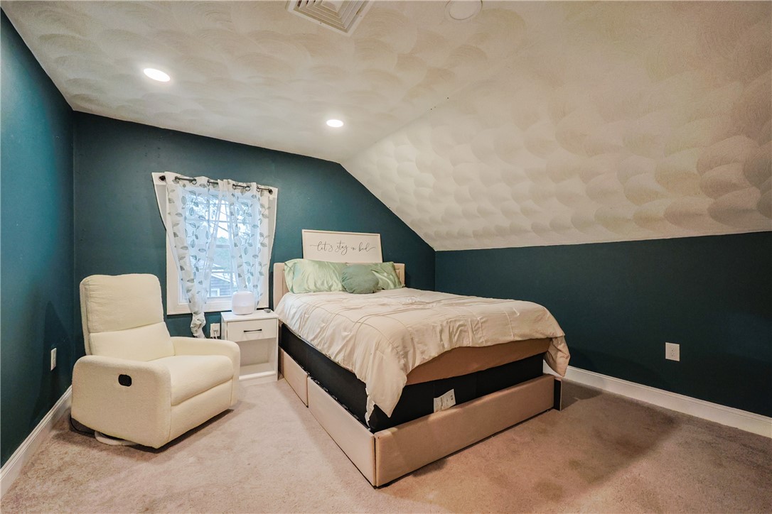 40 Hope Furnace Road Scituate, RI 02831 - Photo 20 of 31