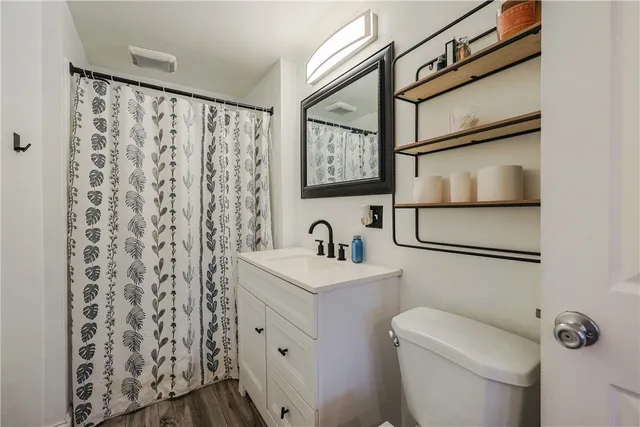 $389,999 | 40 Hope Furnace Road, Scituate, RI 02831