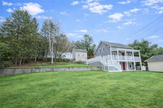 $389,999 | 40 Hope Furnace Road, Scituate, RI 02831