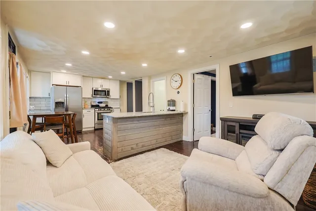 $410,000 | 40 Hope Furnace Road, Scituate, RI 02831