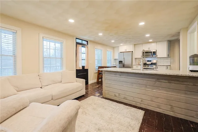 $410,000 | 40 Hope Furnace Road, Scituate, RI 02831