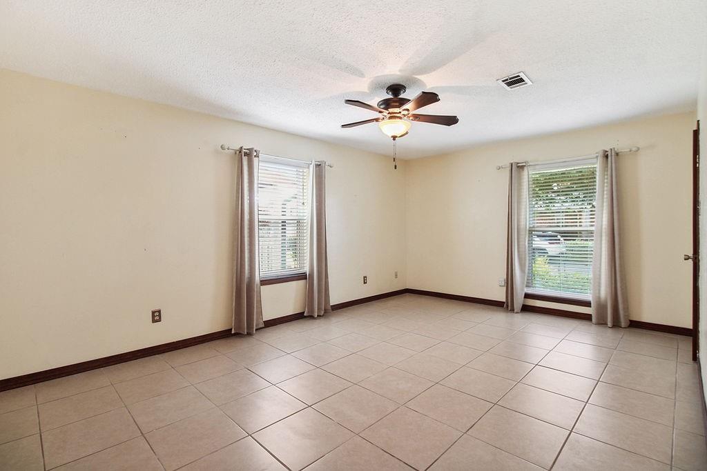 18 Landsdowne Lane Destrehan, LA 70047 - Photo 12 of 30