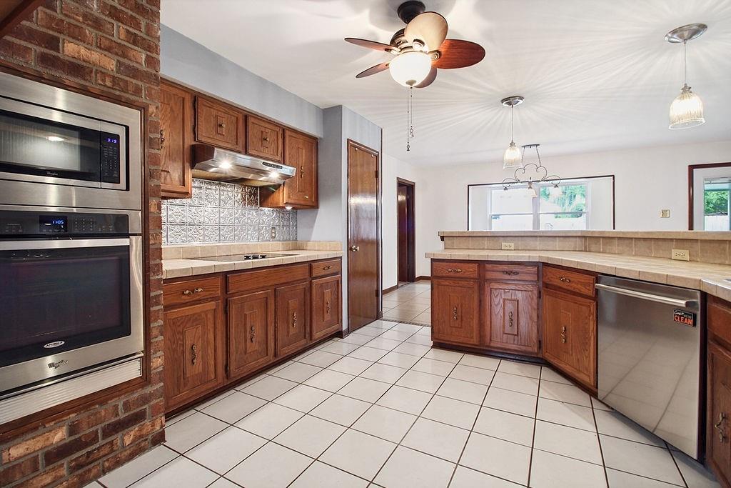 18 Landsdowne Lane Destrehan, LA 70047 - Photo 4 of 30
