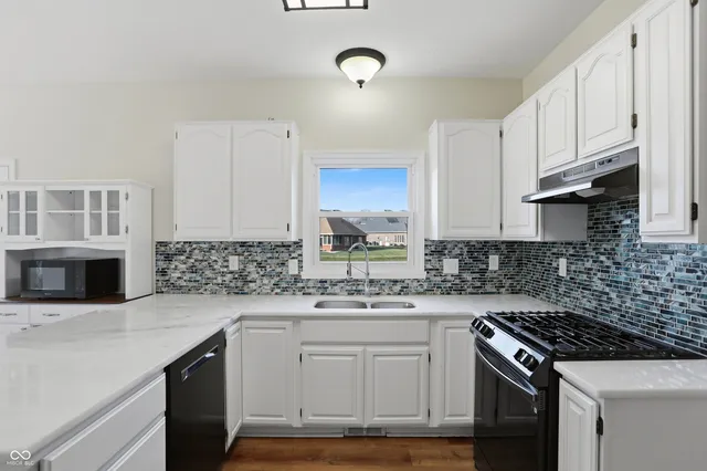 $449,000 | 2415 Derby Drive, Shelbyville, IN 46176