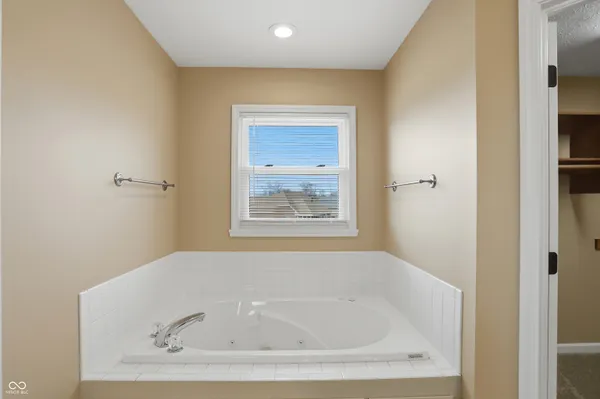 $449,000 | 2415 Derby Drive, Shelbyville, IN 46176