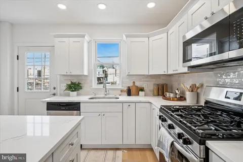 $295,000 | 1432 South Newkirk Street, Philadelphia, PA 19146