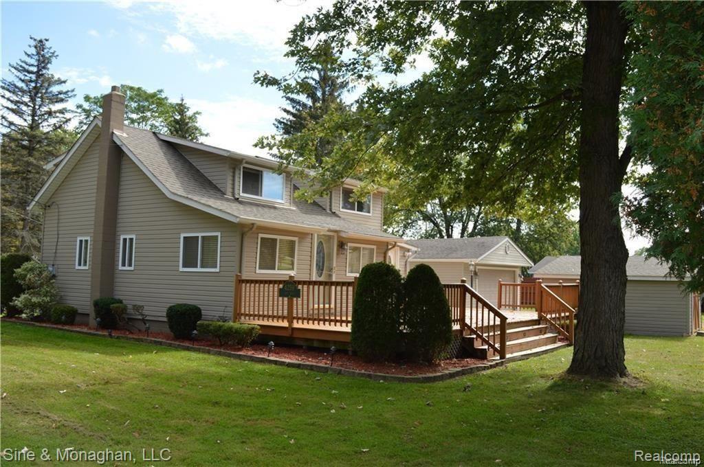 4259 Taft Road Algonac, MI 48001 - Photo 3 of 22