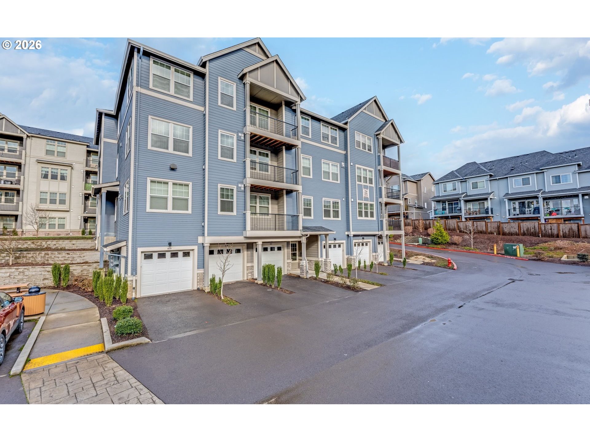17149 Southwest Snowdale Street, Unit 103 Beaverton, OR 97007 - Photo 1 of 48