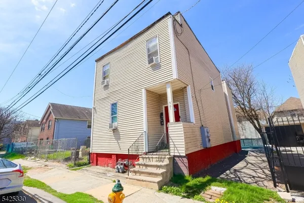 $479,999 | 581 South 17th Street, Newark, NJ 07103