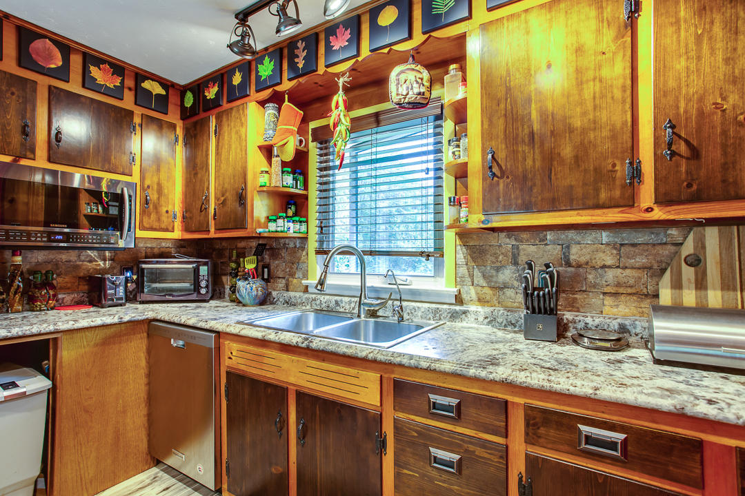 203 Oak Road Powell, TN 37849 - Photo 11 of 26 Kitchen