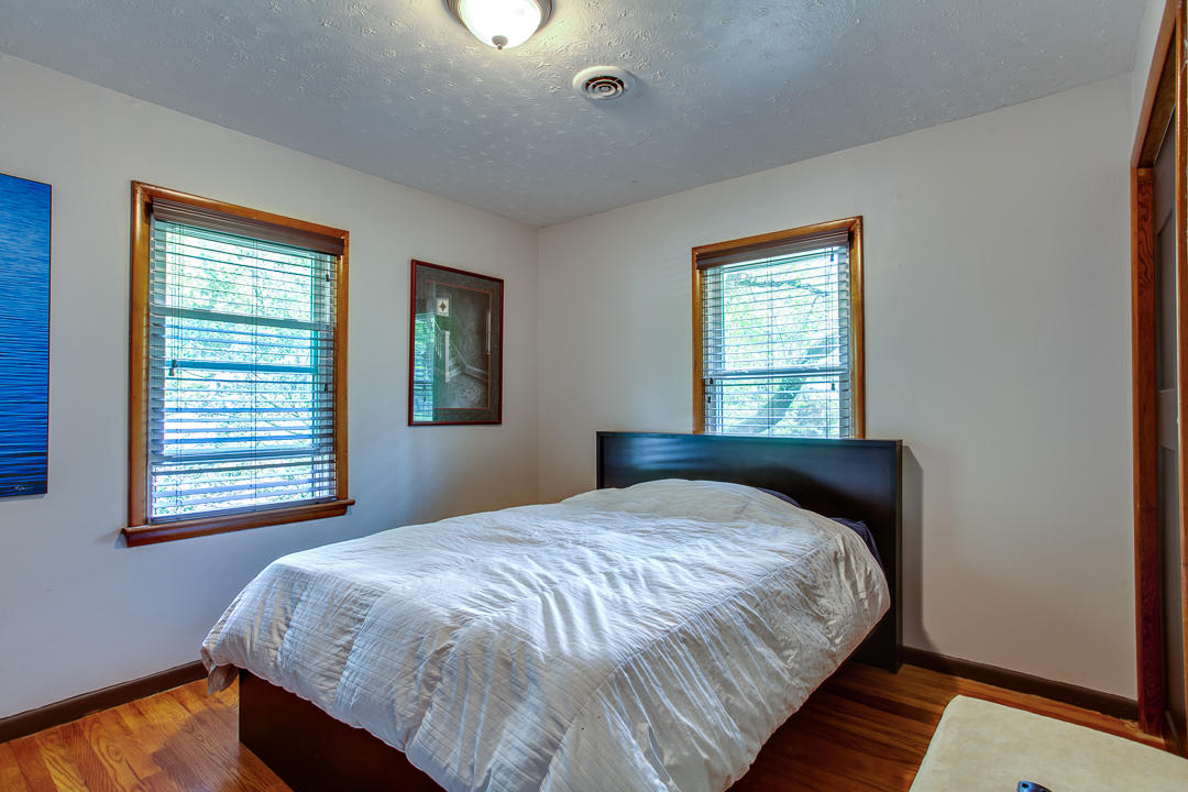 203 Oak Road Powell, TN 37849 - Photo 17 of 26 Bedroom