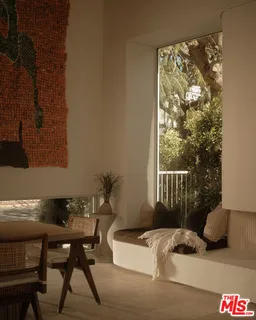 $3,895,000 | 8164 Waring Avenue, Los Angeles, CA 90046
