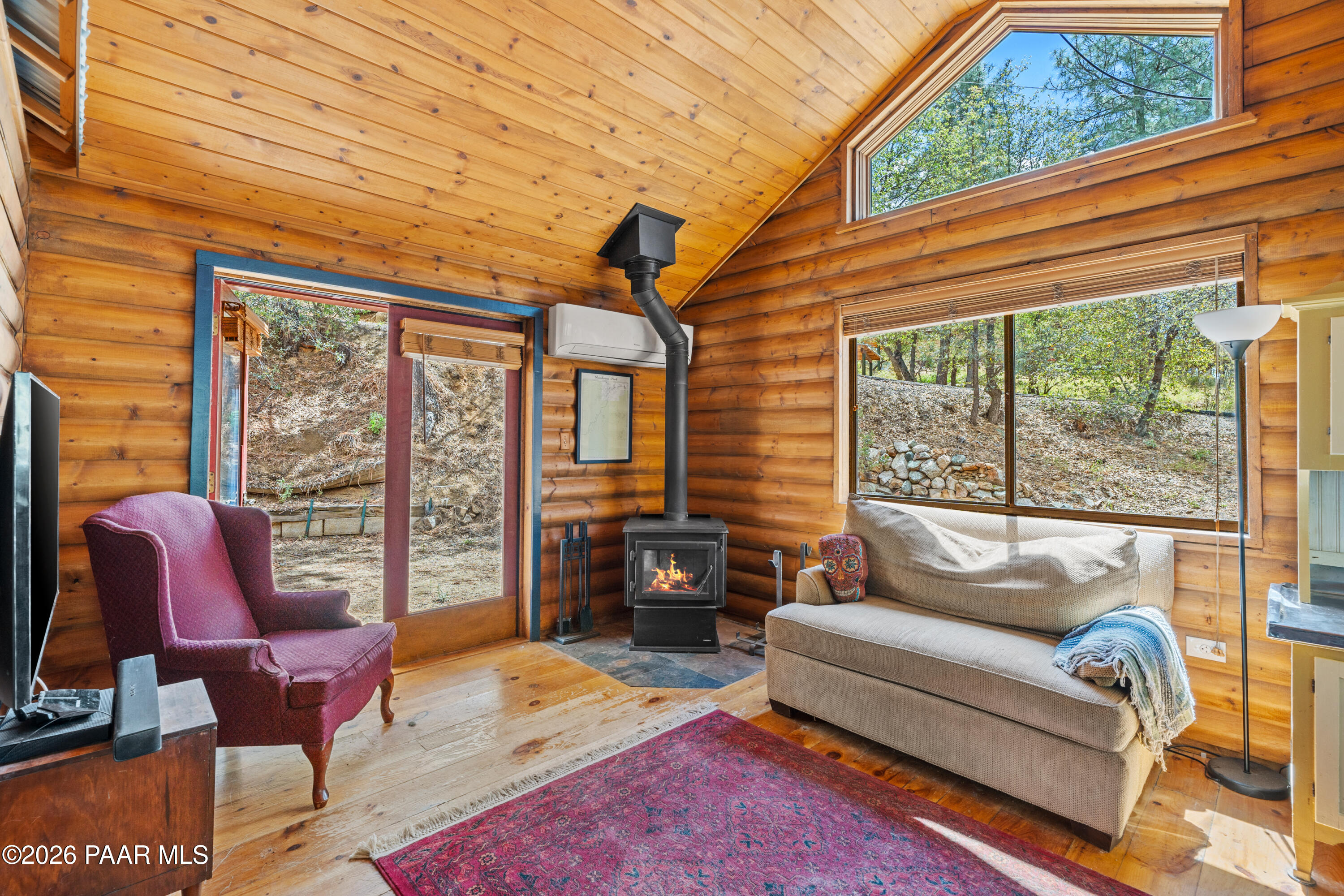 4872 South Juniper Loop Road Prescott, AZ 86303 - Photo 4 of 21 4-print-04-Entry to Living Room