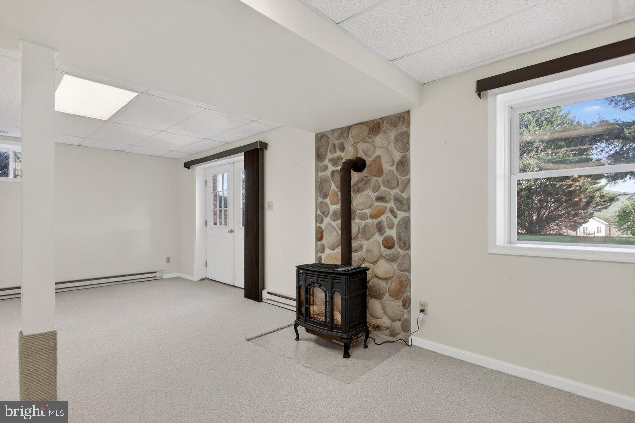 1018 Coffman Road Edinburg, VA 22824 - Photo 44 of 57