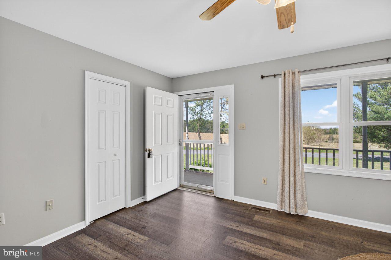 1018 Coffman Road Edinburg, VA 22824 - Photo 8 of 57