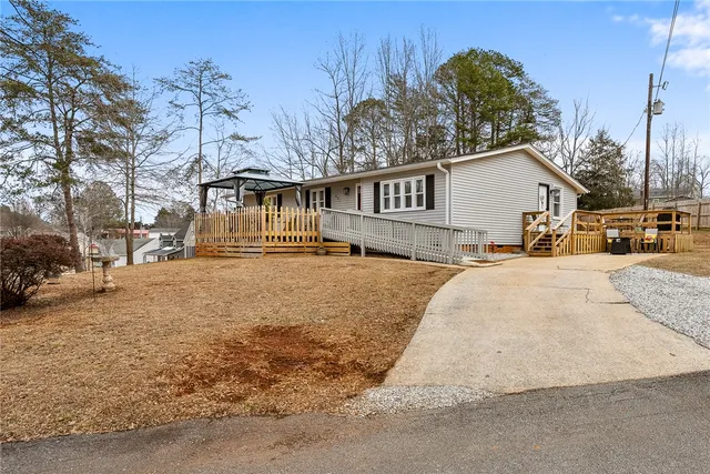$267,500 | 401 Margie Court, Seneca, SC 29678