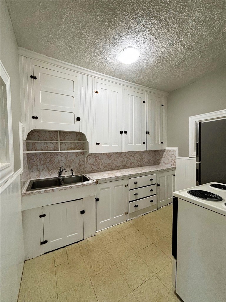 124 Burnside Avenue, Unit 3L Woonsocket, RI 02895 - Photo 11 of 21