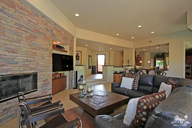 $10,000 | 50265 VÃa Amante, La Quinta, CA 92253