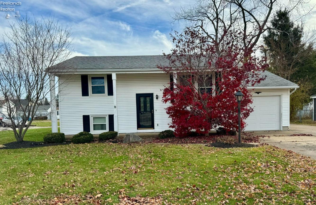 204 Rye Beach Road Huron, OH 44839 - Photo 1 of 50 Gallery Image 1