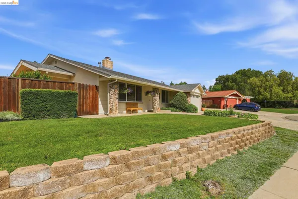 $1,784,950 | 2438 Merritt Place, Livermore, CA 94550