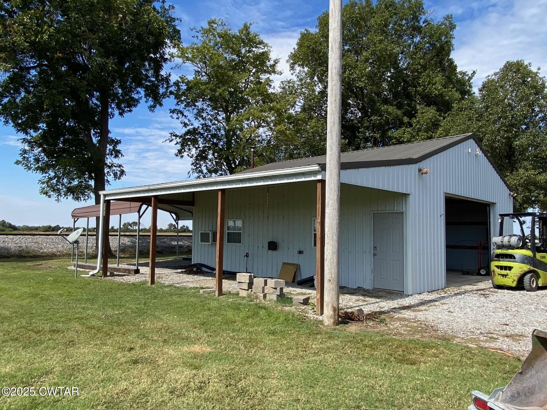 215 Jamie Lane Ridgely, TN 38080 - Photo 23 of 28 Jamie Lane workshop