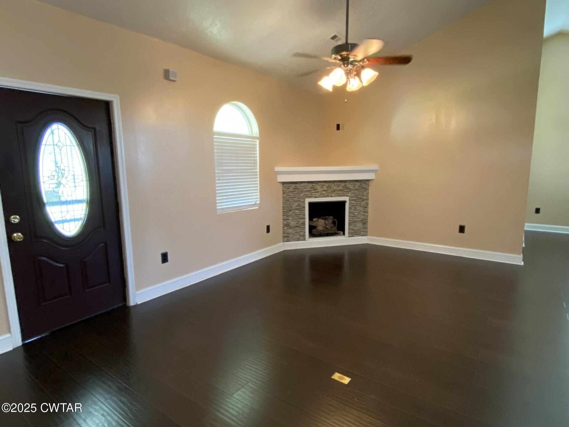 215 Jamie Lane Ridgely, TN 38080 - Photo 28 of 28 Jamie Lane LR fireplace