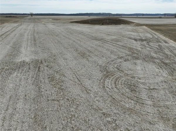 $996,450 | 0 County Road 102, Miami, MO 65344