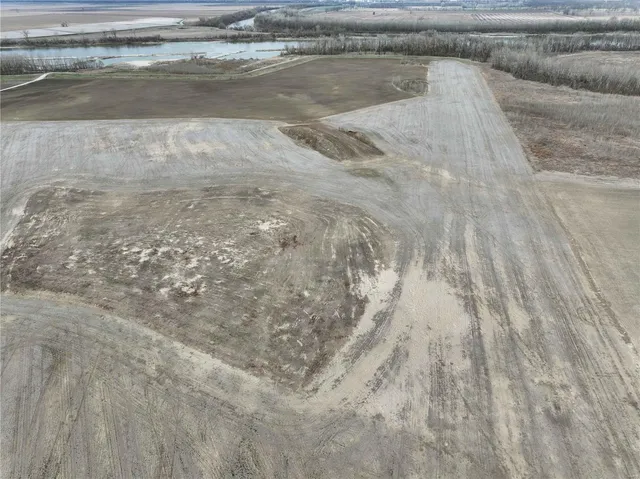 $996,450 | 0 County Road 102, Miami, MO 65344