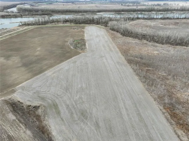 $996,450 | 0 County Road 102, Miami, MO 65344