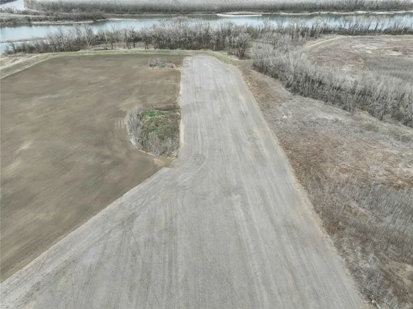 $996,450 | 0 County Road 102, Miami, MO 65344