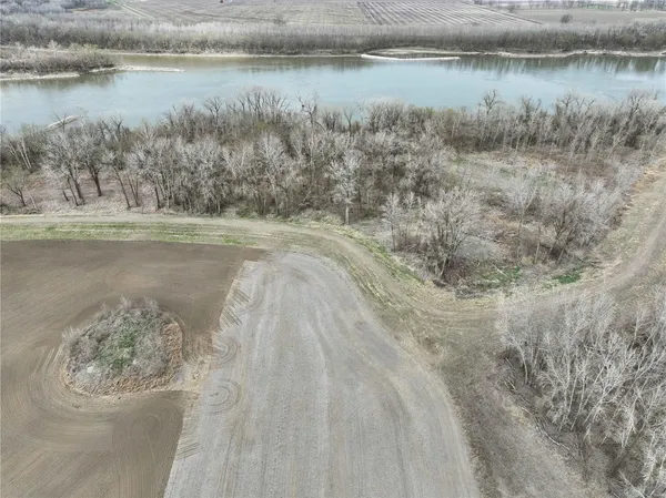 $996,450 | 0 County Road 102, Miami, MO 65344