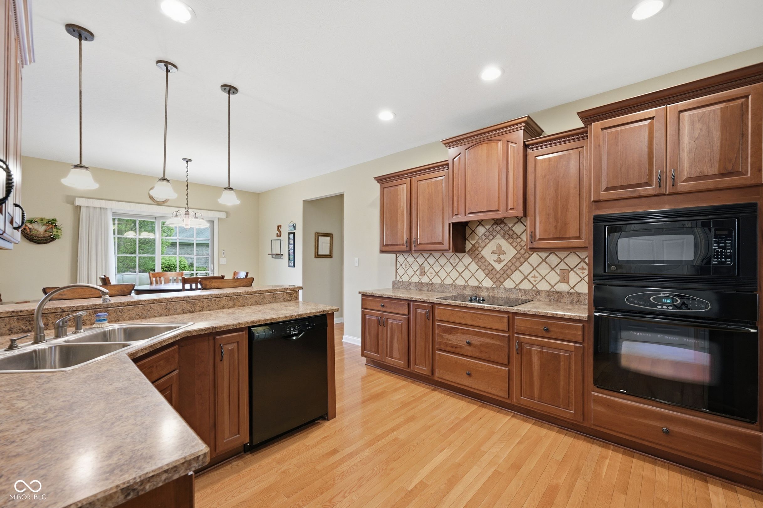 1103 Raintree Drive Greenfield, IN 46140 - Photo 16 of 40