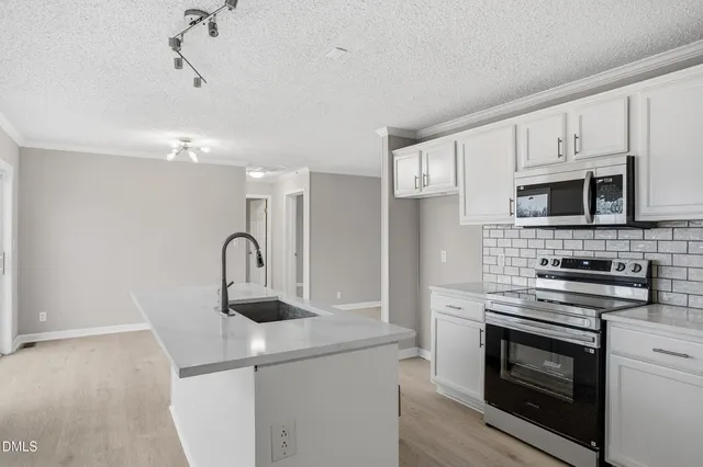 $208,900 | 555 Lemont Drive, Raeford, NC 28376