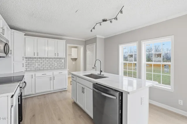 $208,900 | 555 Lemont Drive, Raeford, NC 28376