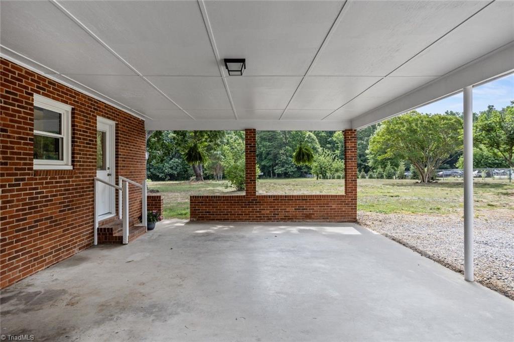 9771 Woodruff Road Kernersville, NC 27284 - Photo 33 of 46