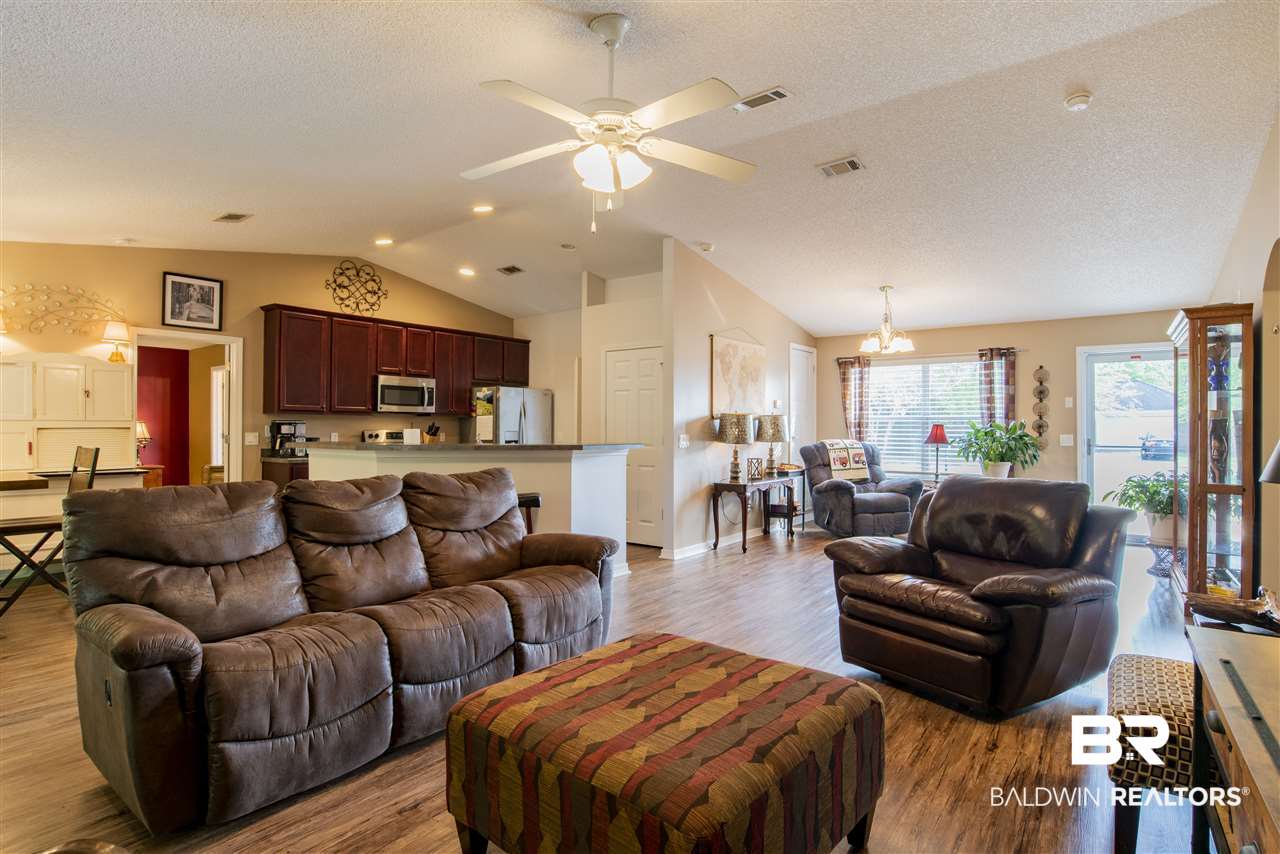 1808 South Bay Street Foley, AL 36535 - Photo 5 of 28