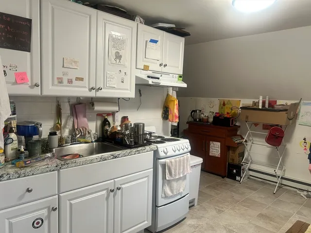 $399,900 | 51 Acushnet Avenue, Springfield, MA 01105