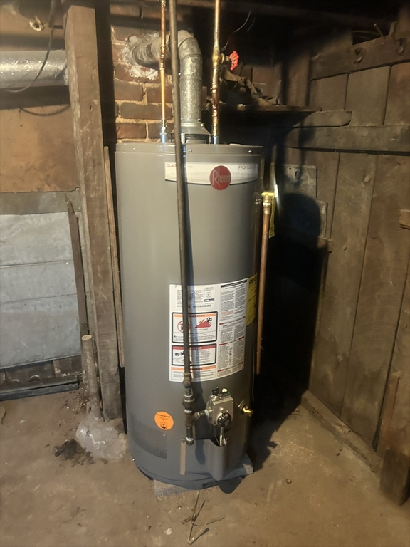 51 Acushnet Avenue Springfield, MA 01105 - Photo 21 of 22 a view of water heater room