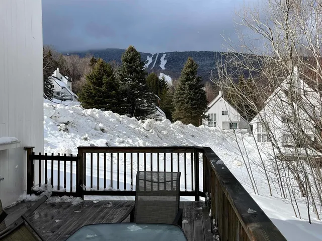 $695,000 | 104 Spring Fling Road, Unit 25, Warren, VT 05674