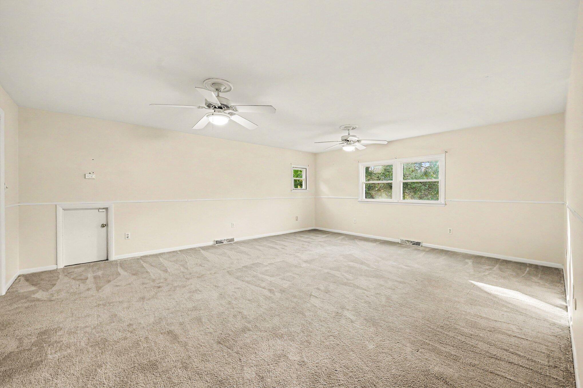 1337 Badgley Road Jackson, MI 49203 - Photo 15 of 43 015_file_9429
