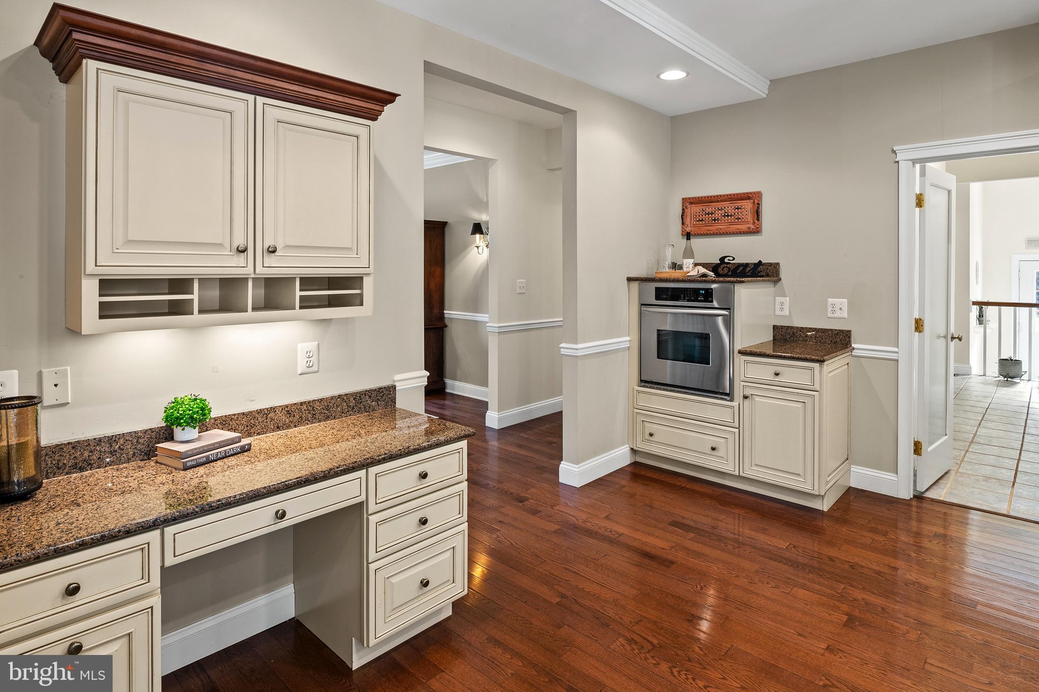 1332 Rossback Road Davidsonville, MD 21035 - Photo 22 of 72 Kitchen (alt view)