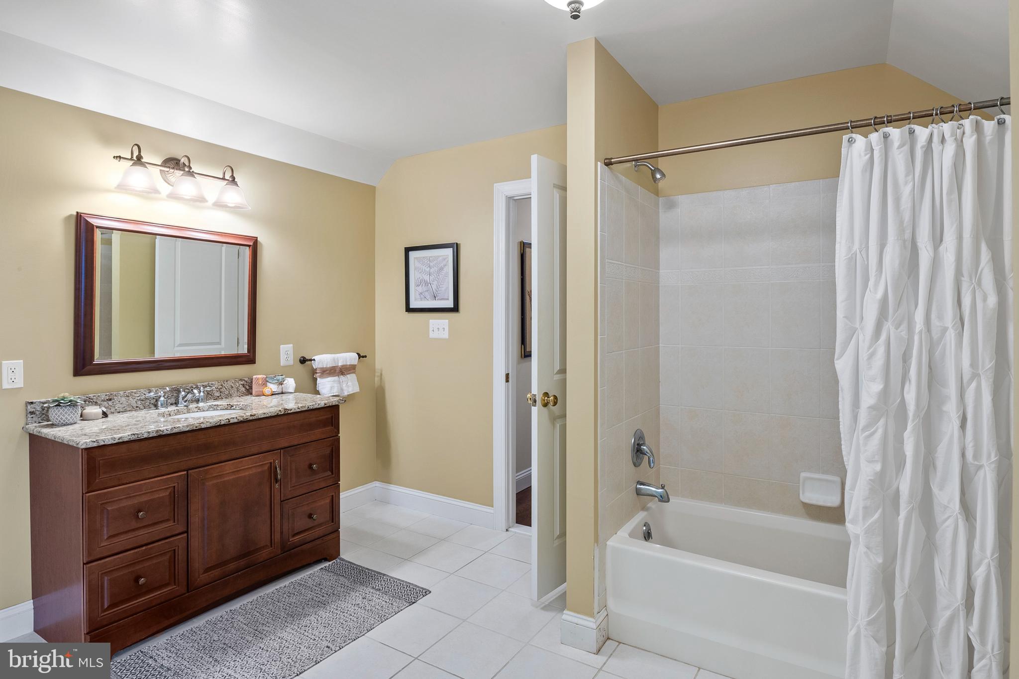 1332 Rossback Road Davidsonville, MD 21035 - Photo 45 of 72 Bathroom 2