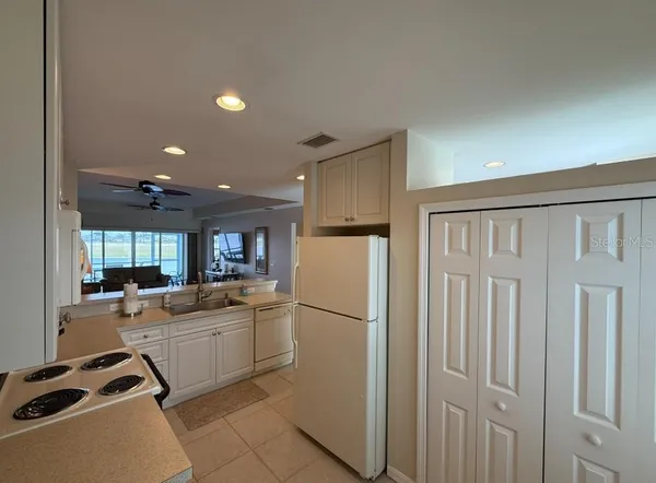 $1,695 | 5748 Sabal Trace Drive, Unit 104B57, North Port, FL 34287