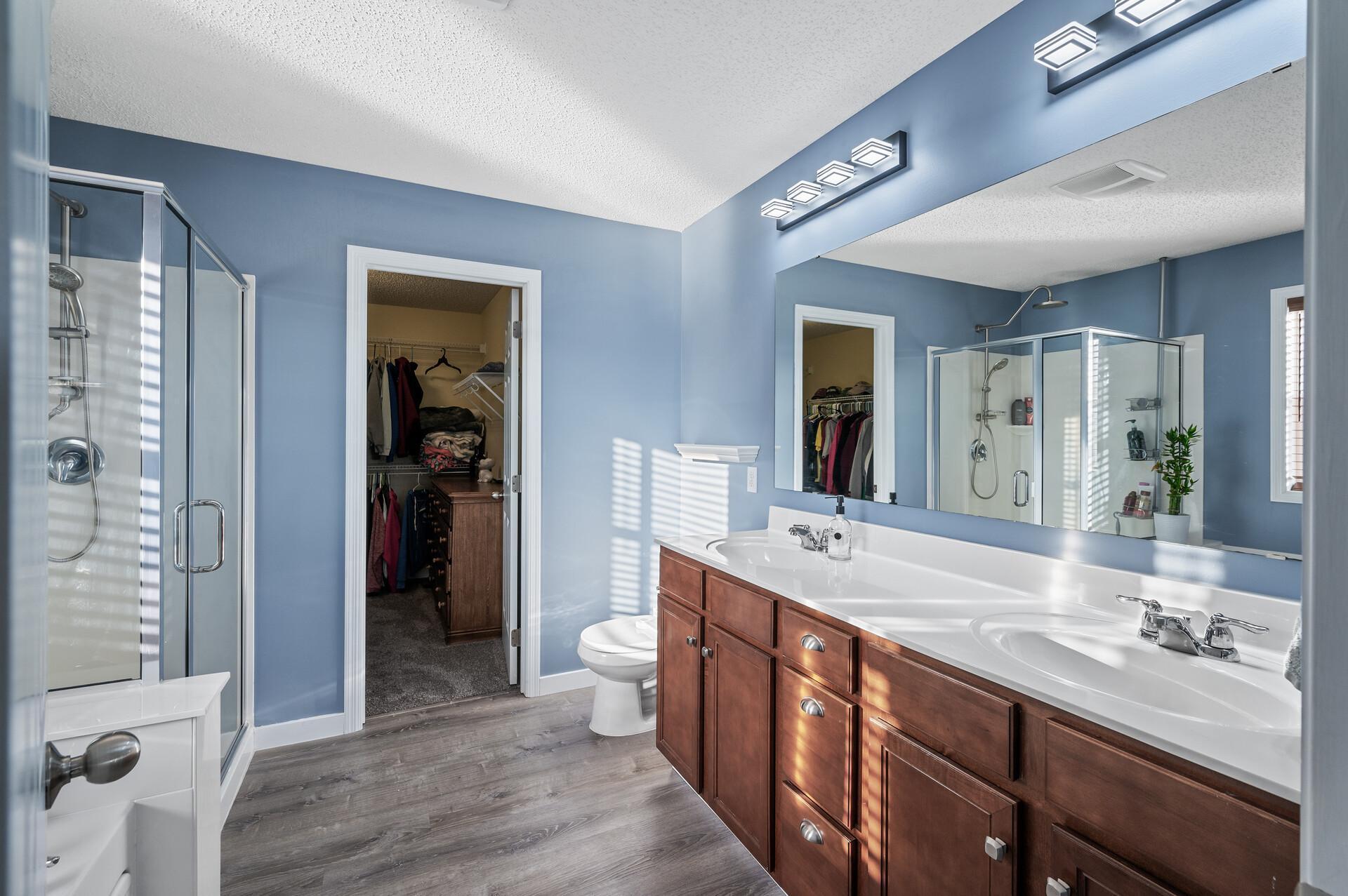 7001 Oak Ridge Court Shakopee, MN 55379 - Photo 16 of 28 Gallery Image 16