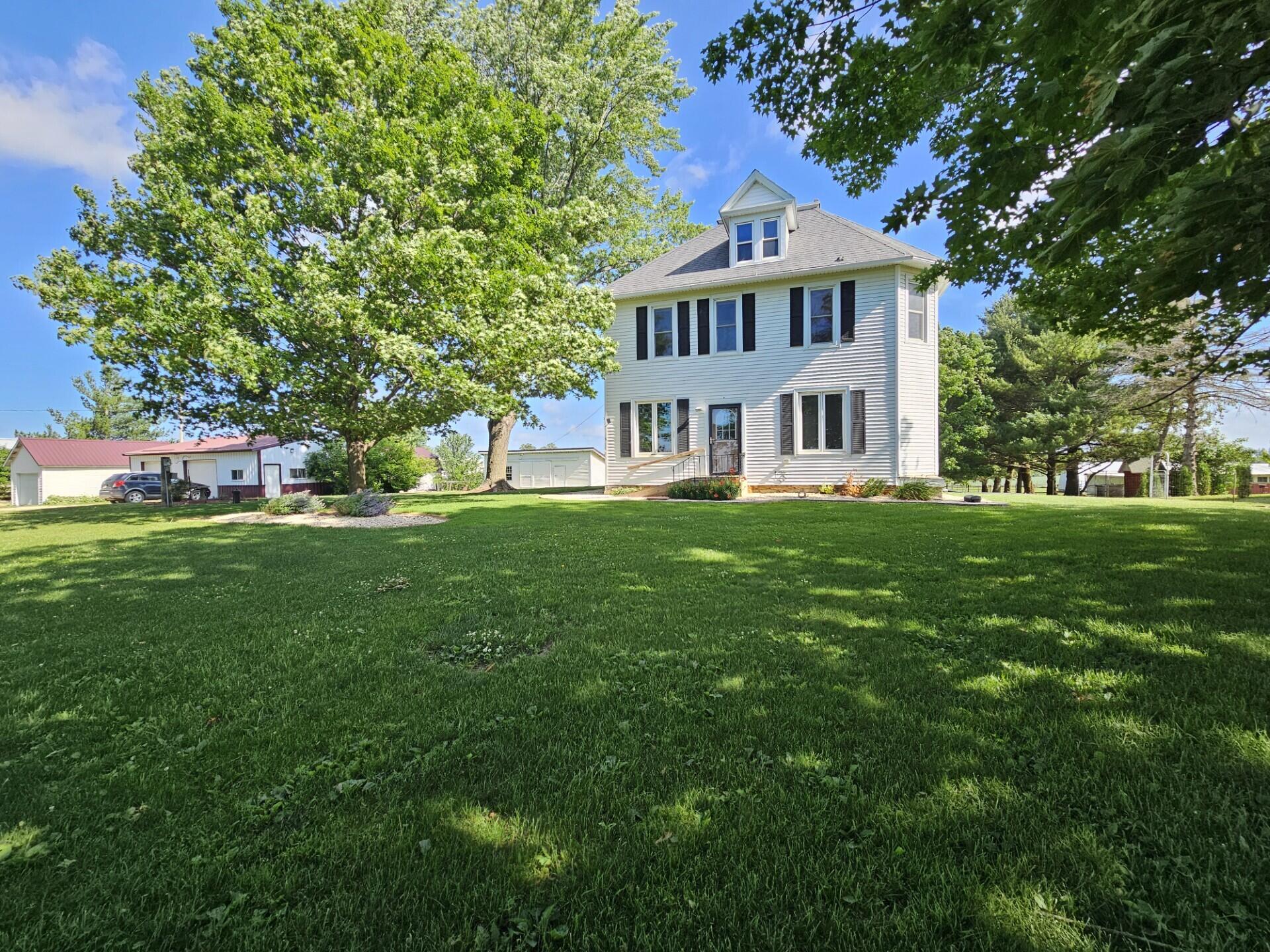 27073 Pleasant Ridge Road McGregor, IA 52157 - Photo 1 of 1 House_Photo
