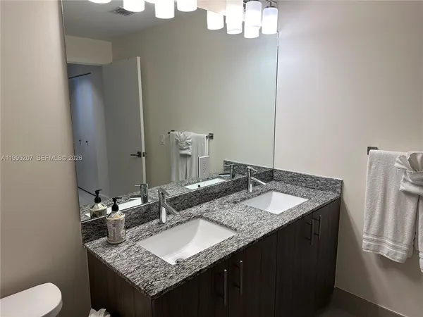 $4,100 | 5350 Northwest 84th Avenue, Unit 1107, Doral, FL 33166