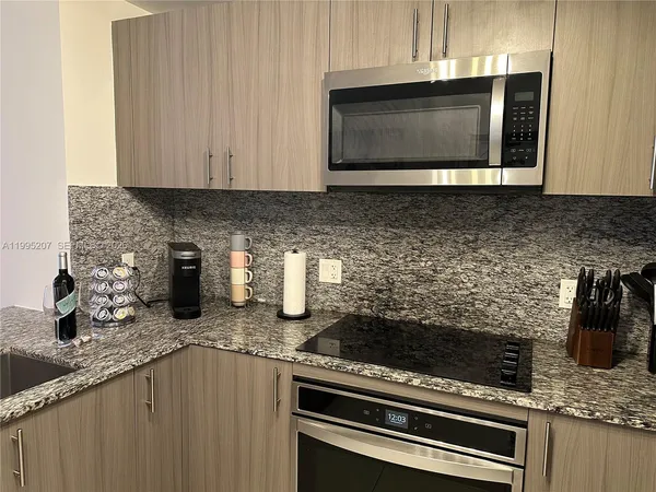 $4,100 | 5350 Northwest 84th Avenue, Unit 1107, Doral, FL 33166