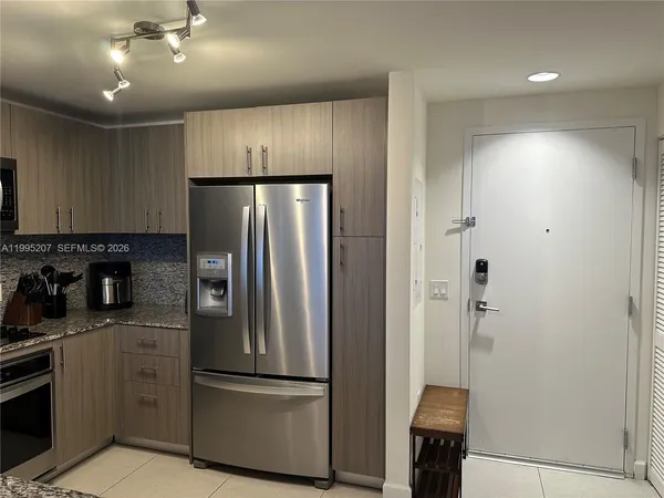 $4,100 | 5350 Northwest 84th Avenue, Unit 1107, Doral, FL 33166