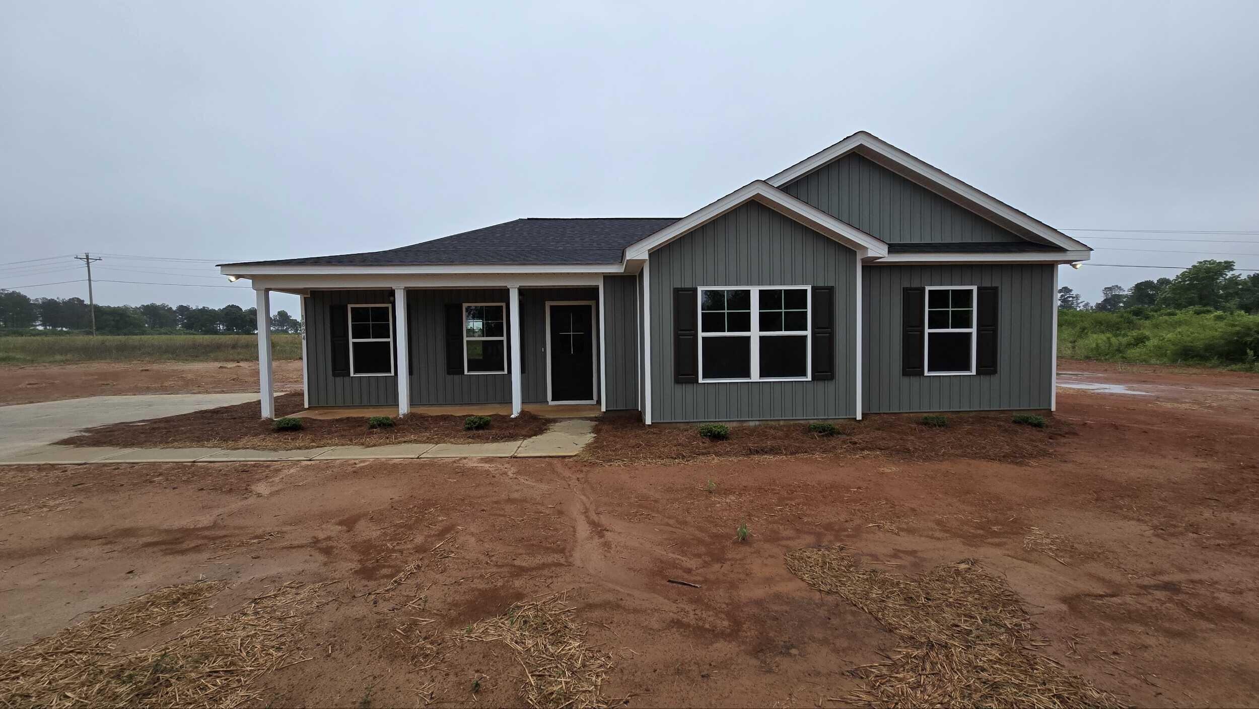 Front of Similar Home